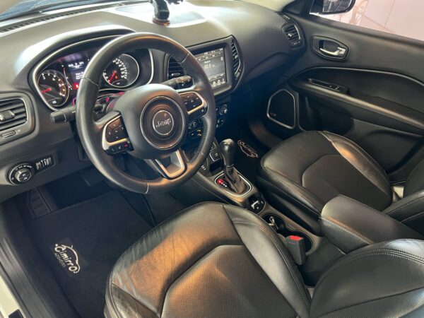 Compass Longitude 2.0 4x4 - Image 11
