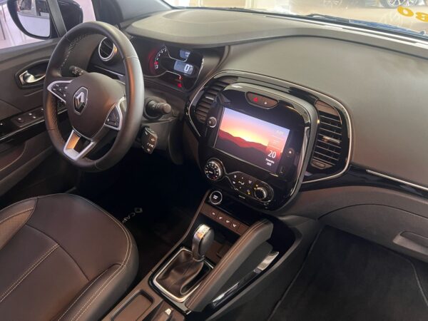 Captur Intense 1.3 Turbo - Image 12