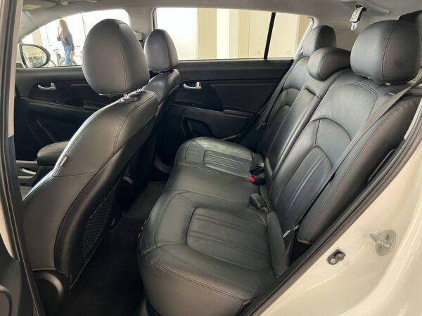 Sportage EX 2.0 - Image 18