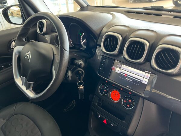 Aircross Shine 1.6 - Image 13